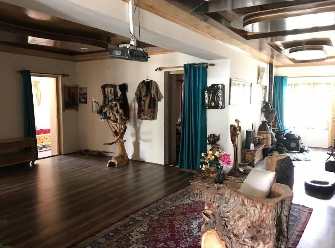 Valley - Boutique In Sumur, Valley